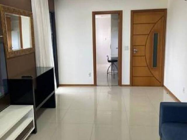 Apartamento para Venda em Salvador - 2