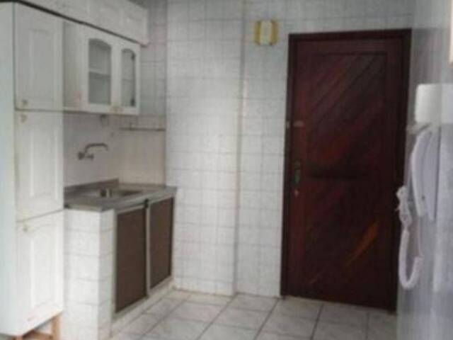 Apartamento para Venda em Salvador - 5