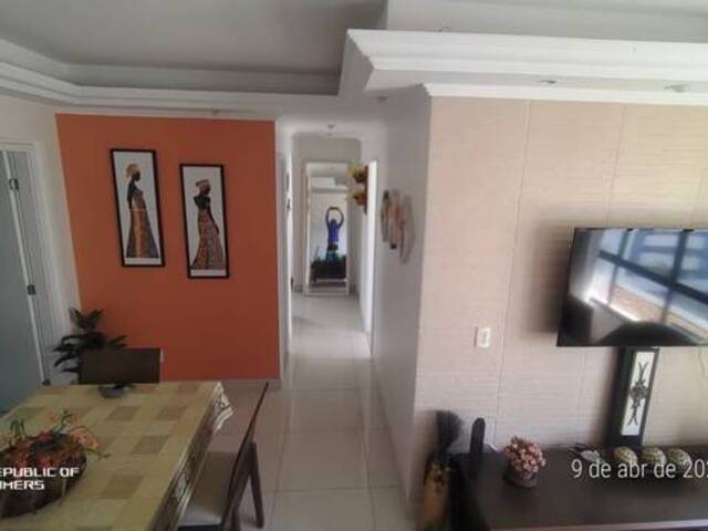 Apartamento para Venda em Salvador - 3