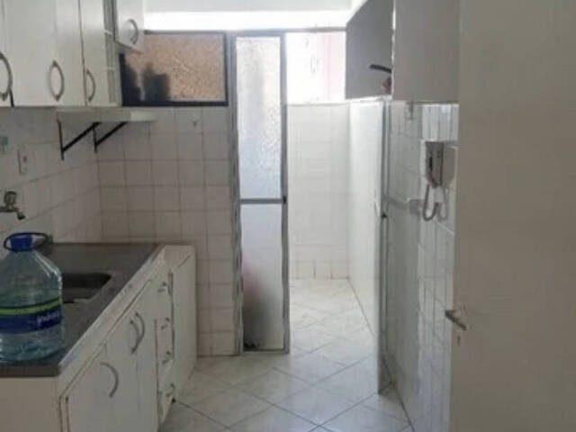 Apartamento para Venda em Salvador - 3