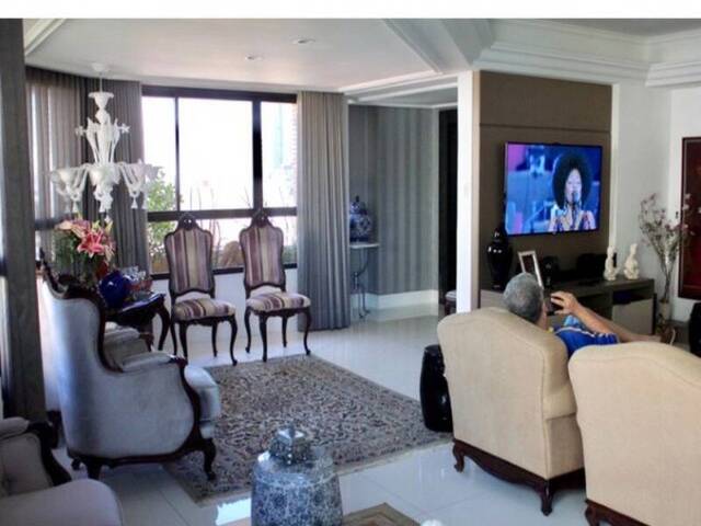 #10 - Apartamento para Venda em Salvador - BA