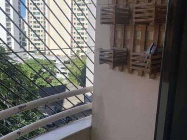 Apartamento para Venda em Salvador - 2