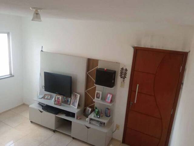 Apartamento para Venda em Salvador - 3