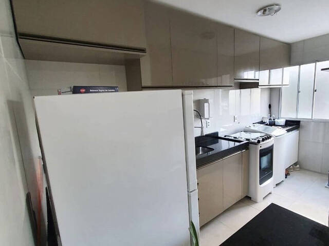 Apartamento para Venda em Camaçari - 4