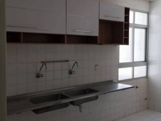 Apartamento para Venda em Salvador - 4