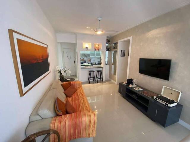 Apartamento para Venda em Salvador - 3