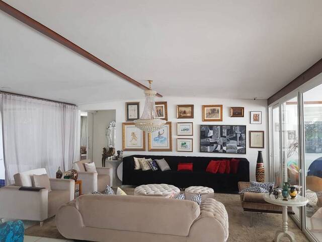 Casa para Venda em Lauro de Freitas - 4