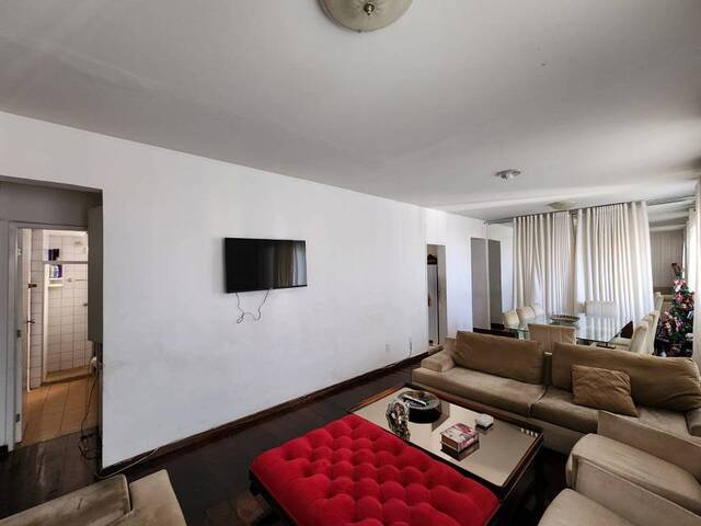 Apartamento para Venda em Salvador - 2