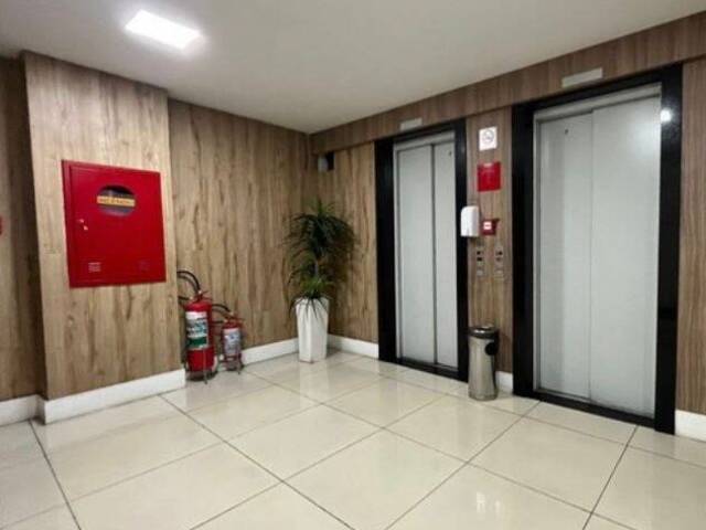 Apartamento para Venda em Salvador - 5