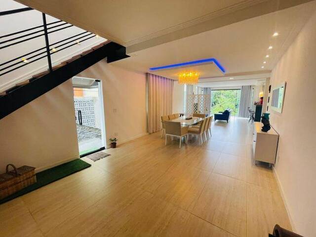 Casa em condomínio para Venda em Camaçari - 4