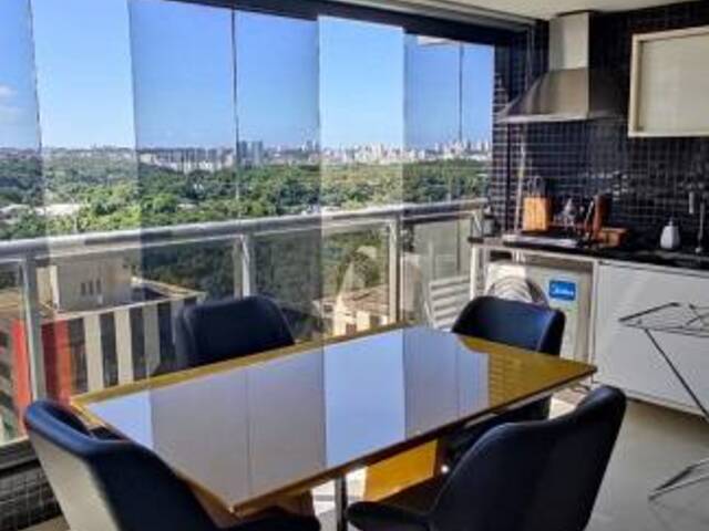Apartamento para Venda em Salvador - 2