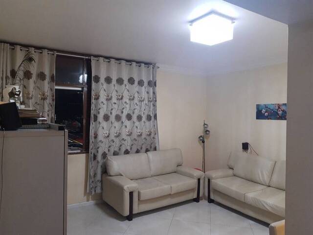 Apartamento para Venda em Salvador - 3