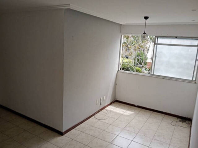 Apartamento para Venda em Salvador - 4