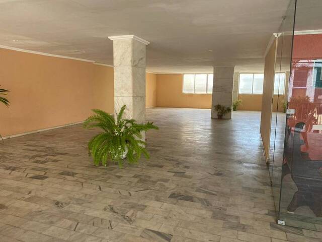 #107 - Apartamento para Venda em Salvador - BA