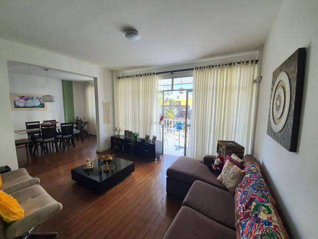#107 - Apartamento para Venda em Salvador - BA