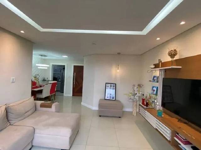 Apartamento para Venda em Salvador - 2