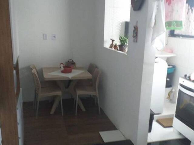 Apartamento para Venda em Salvador - 3