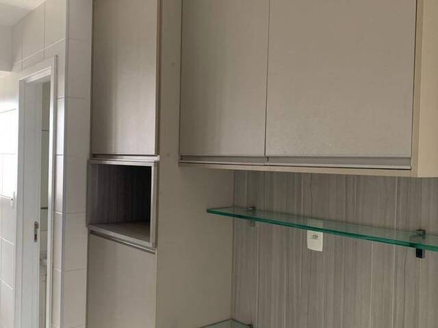 Apartamento para Venda em Salvador - 4