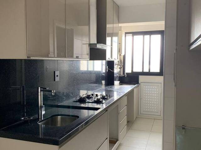 Apartamento para Venda em Salvador - 3