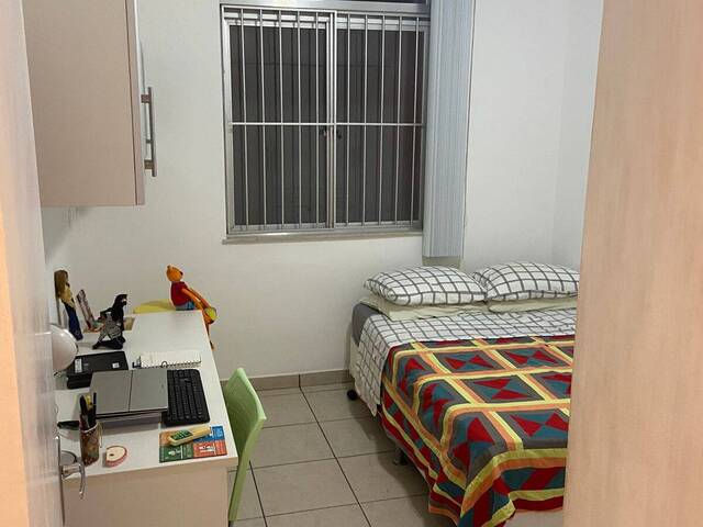 Apartamento para Venda em Salvador - 3