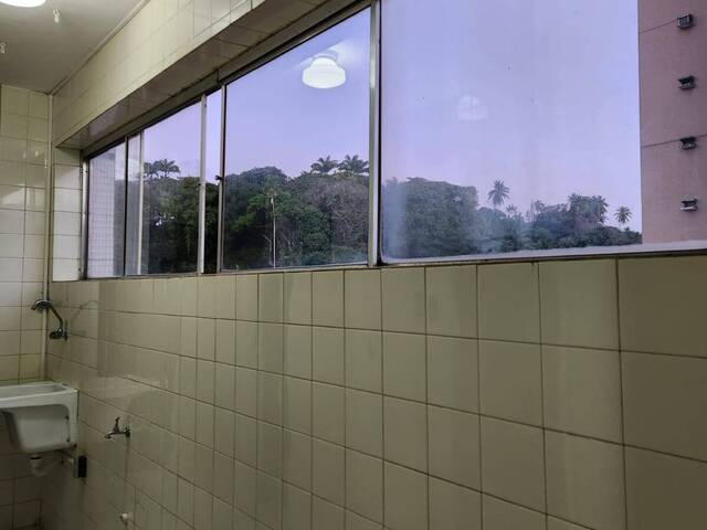 Apartamento para Venda em Salvador - 2