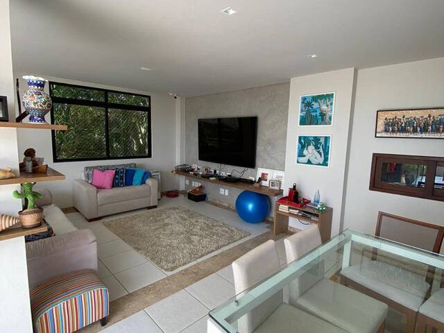 Apartamento para Venda em Salvador - 2