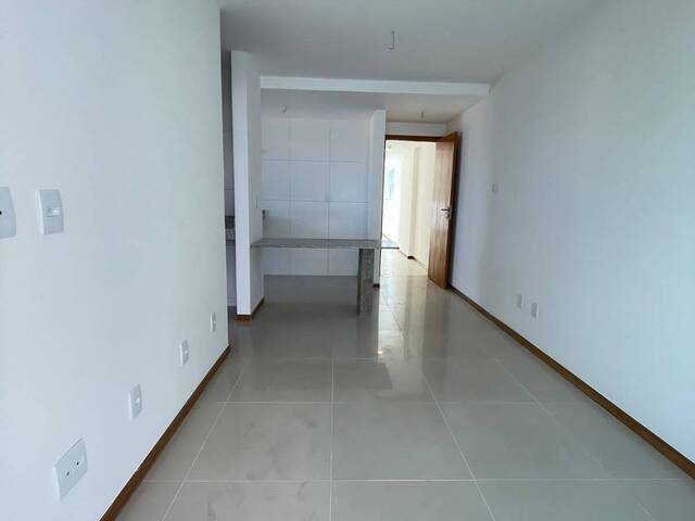 Apartamento para Venda em Salvador - 4