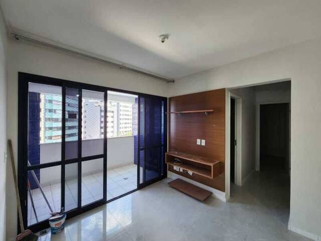 Apartamento para Venda em Salvador - 3