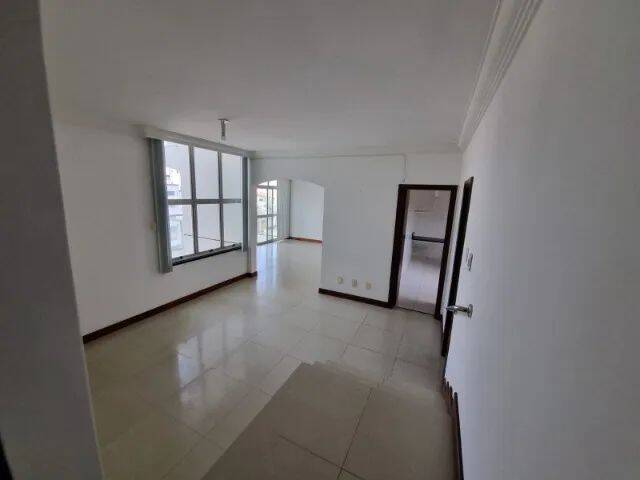 Apartamento para Venda em Salvador - 5