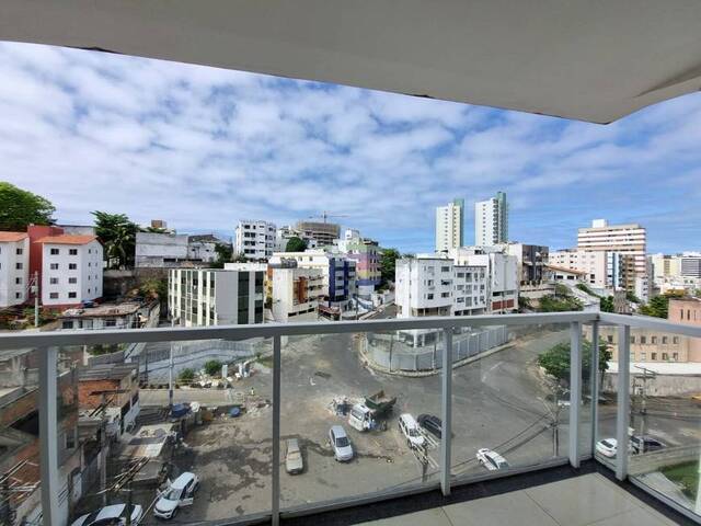 Apartamento para Venda em Salvador - 2