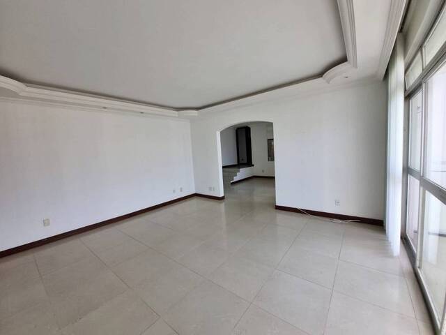 Apartamento para Venda em Salvador - 4