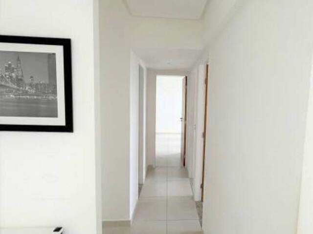 Apartamento para Venda em Salvador - 3