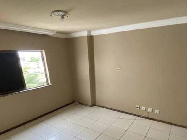 Apartamento para Venda em Salvador - 5
