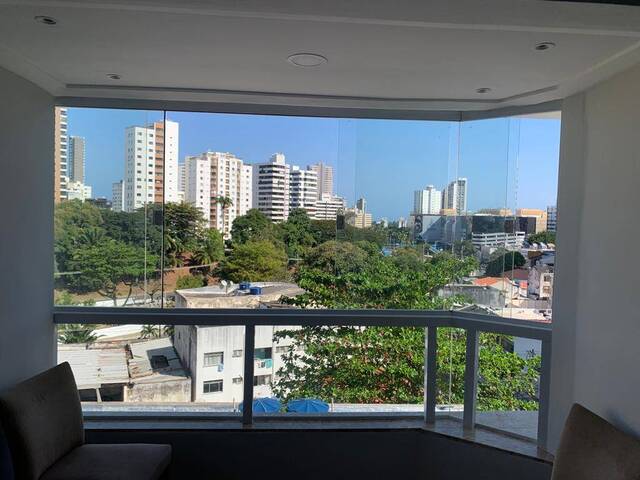Apartamento para Venda em Salvador - 2