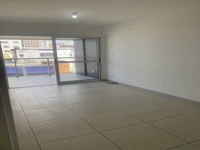 Apartamento para Venda em Salvador - 2