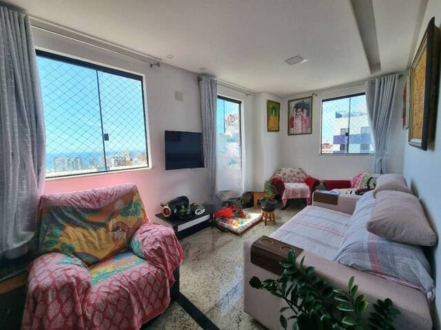 Apartamento para Venda em Salvador - 2