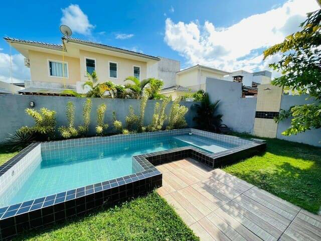 Casa para Venda em Camaçari - 4