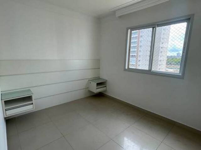 Apartamento para Venda em Salvador - 3