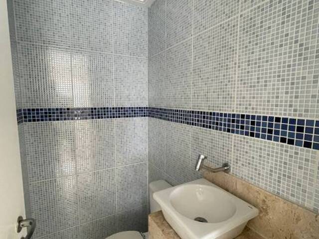 Apartamento para Venda em Salvador - 4