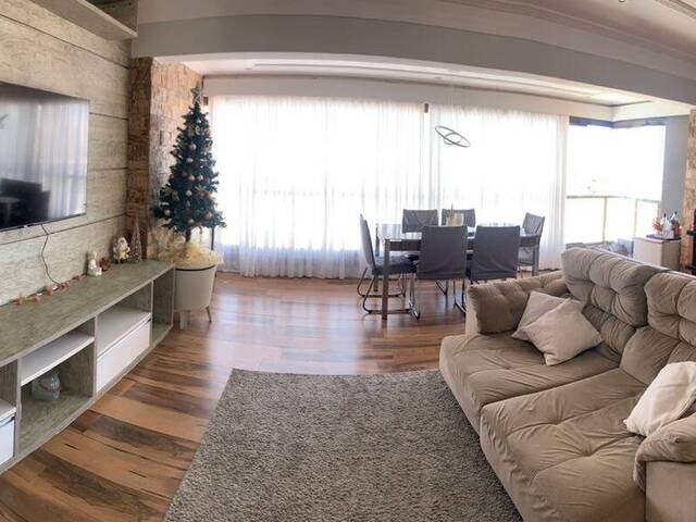 Apartamento para Venda em Salvador - 2