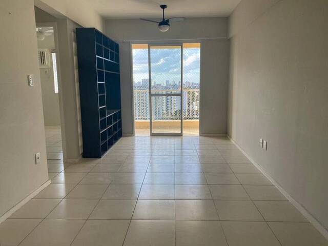 Apartamento para Venda em Salvador - 3