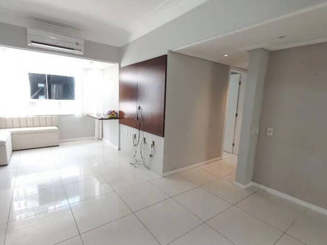 Apartamento para Venda em Salvador - 4