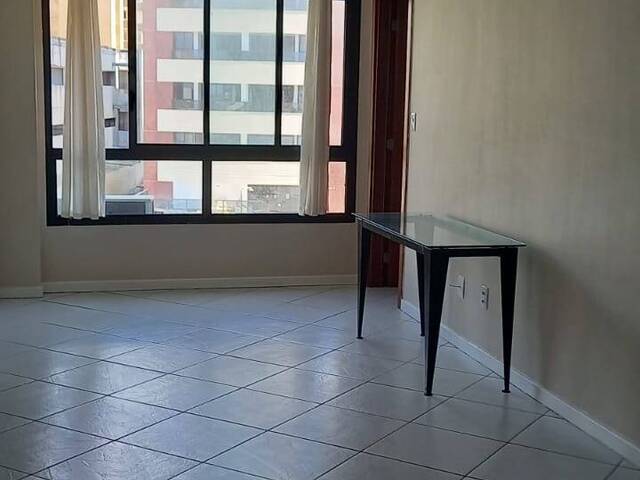 Apartamento para Venda em Salvador - 4