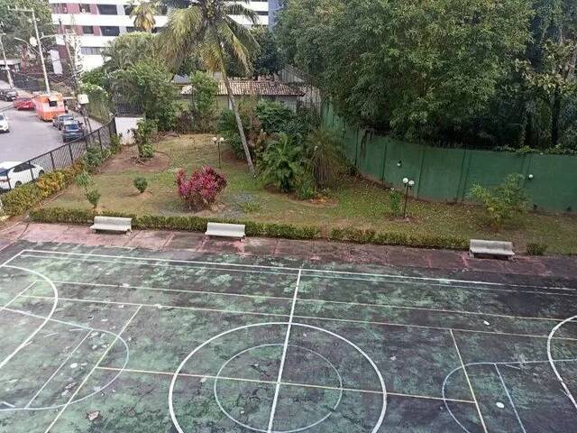 Apartamento para Venda em Salvador - 2