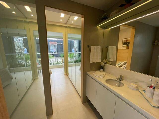 Apartamento para Venda em Salvador - 3