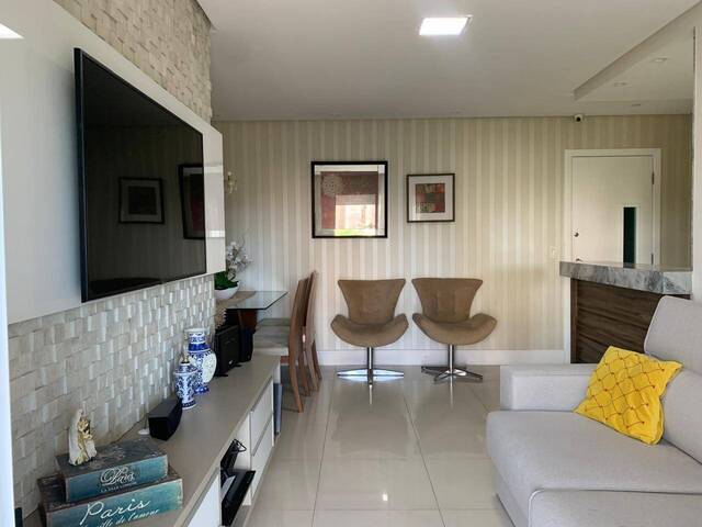 Apartamento para Venda em Salvador - 2
