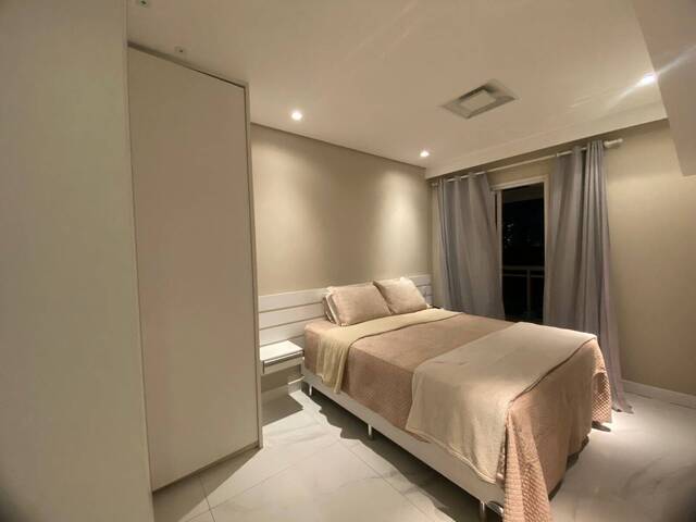 Apartamento para Venda em Salvador - 4