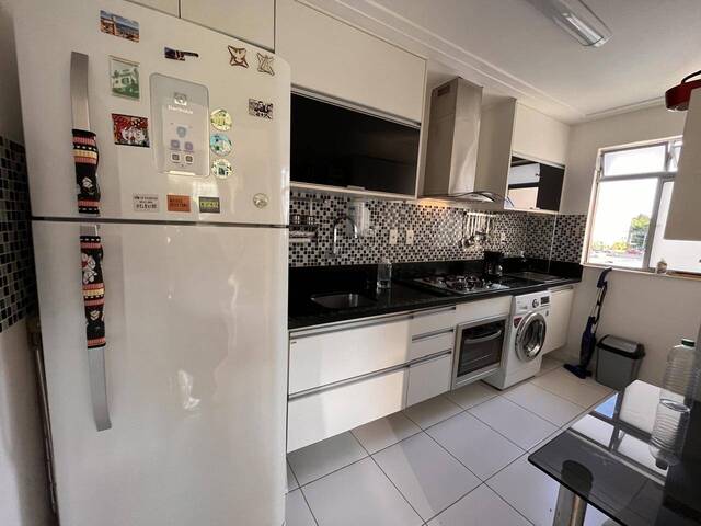 Apartamento para Venda em Camaçari - 4