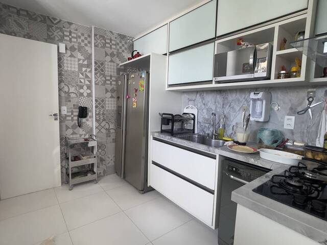 Apartamento para Venda em Salvador - 2